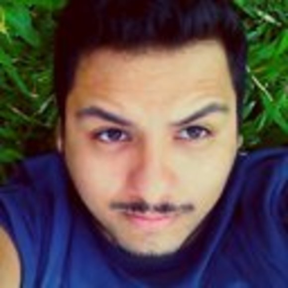 Profile Picture of Clinton Cole (@clinton5cole) on Poshmark