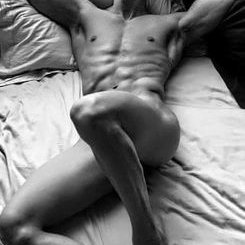 Profile Picture of Jon Rocco (@flax699) on Twitter