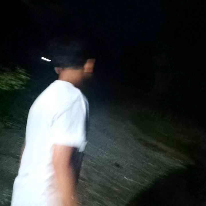 Profile Picture of Hugo (@hugohoopers) on Tiktok