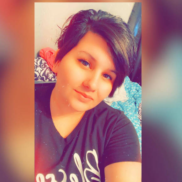 Briana Holland - Poshmark Profile Picture of Briana Holland (@momof42019) on Poshmark