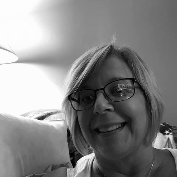 Profile Picture of Charlotte Matthews (@chardon412) on Poshmark