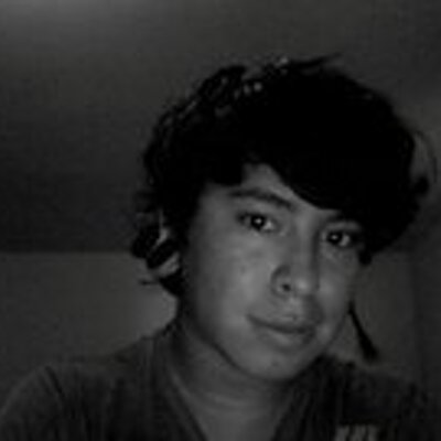 Profile Picture of Carlos Esperanza (@shoottheoctopus) on Twitter