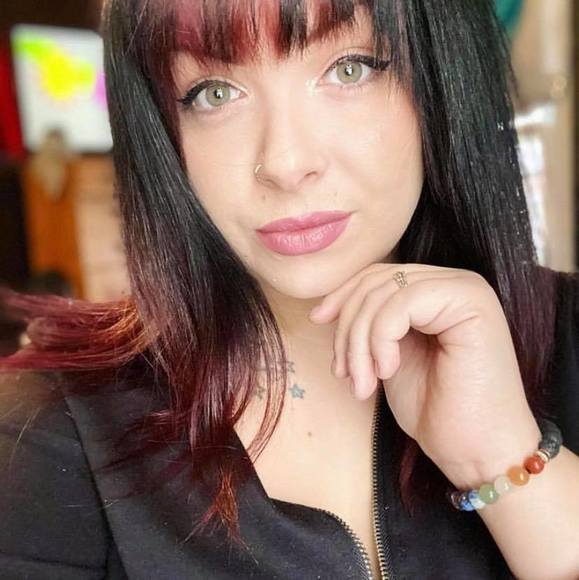Profile Picture of Jenny Noland (@prjennynol) on Poshmark