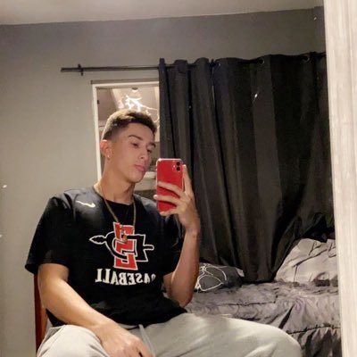 Profile Picture of E ⚡️ (@ericalamillo) on Twitter