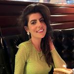 Profile Picture of Farrah Davidson Mom•Fashion (@londonhadalittlelamb) on Instagram