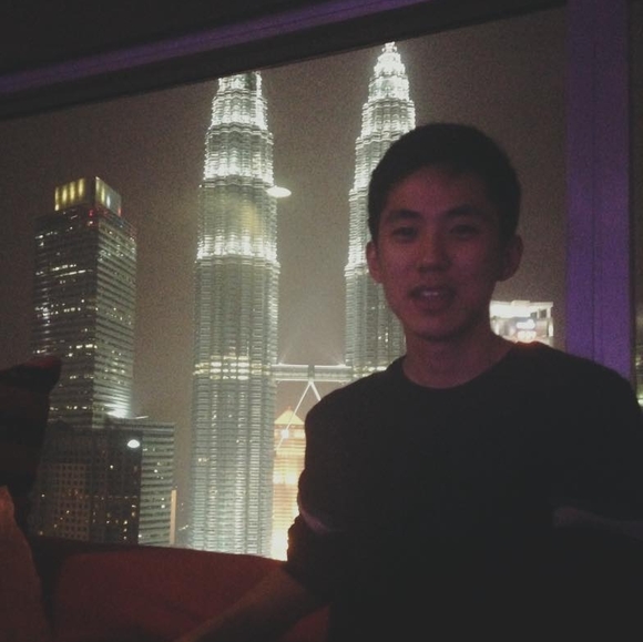 Profile Picture of Arnold donghwi Kim (@arnoldkim90) on Poshmark