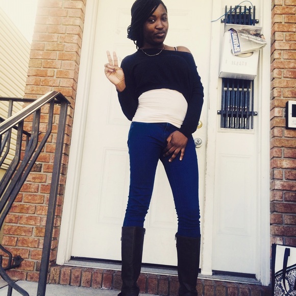 Profile Picture of Ikimot Ajibose (@adeshola) on Poshmark