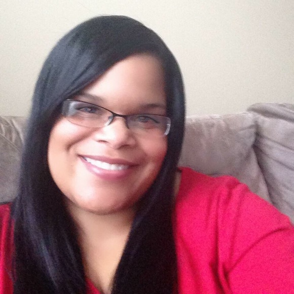 Profile Picture of Christy Mitchell-skinner (@cmitchell972002) on Poshmark