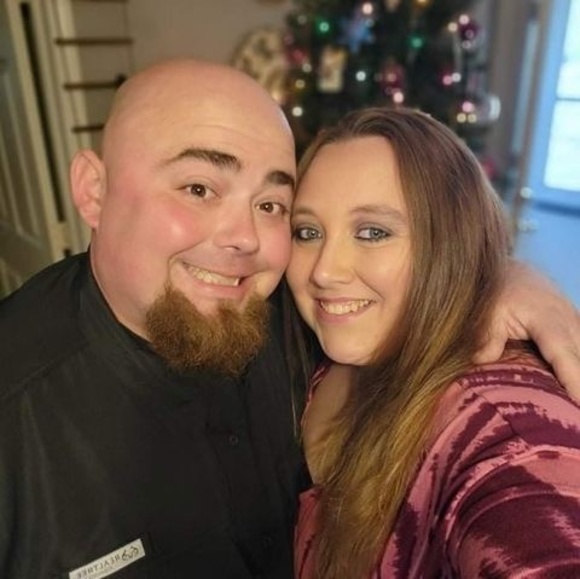 Profile Picture of Chris Gaddy (@chrisleegaddy) on Poshmark