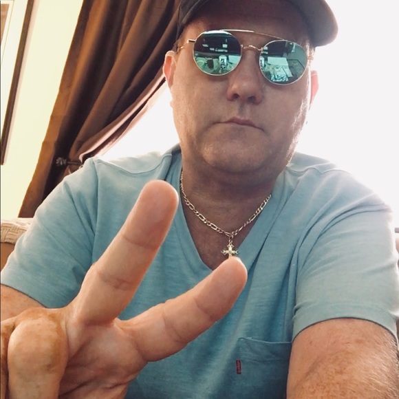 Profile Picture of Michael Triano (@mtriano64) on Poshmark