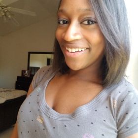 Profile Picture of Bianca Orellana (@coffeeowl7) on Pinterest