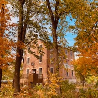 Profile Picture of Fullersburg (@fullersburghistoricfoundation) on Instagram