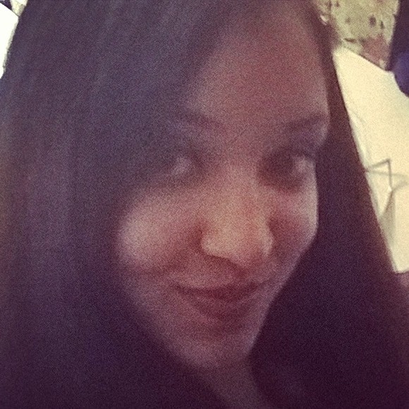Profile Picture of Danielle Colbert (@dhughey92) on Poshmark