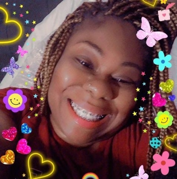 Profile Picture of Chrissy Palmer (@chrissypalme755) on Poshmark