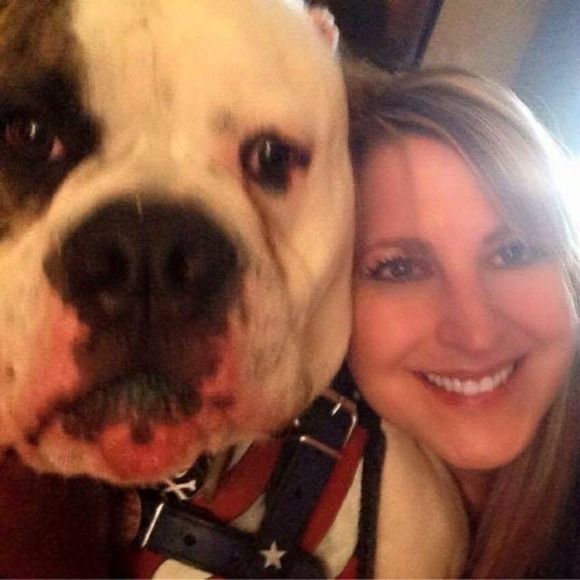 Profile Picture of Patti Norment (@ambulldog) on Poshmark