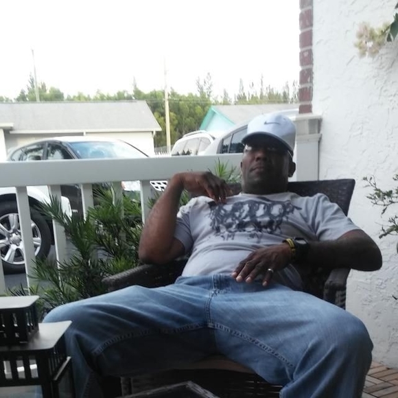 Profile Picture of Michael Mcfarlane (@steveokeimo) on Poshmark