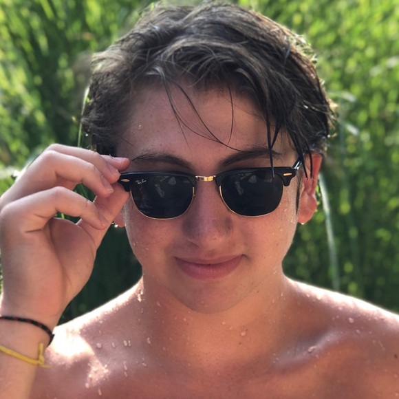 Profile Picture of Harrison Mabjish (@harrisonmabjish) on Poshmark