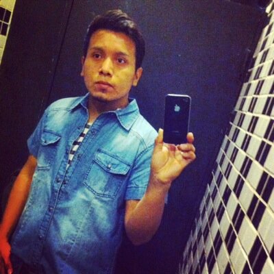 Profile Picture of Roy Yupa (@RoyOmarOee) on Twitter