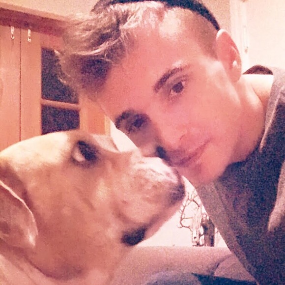 Profile Picture of David Breitman (@davidbreitman) on Poshmark