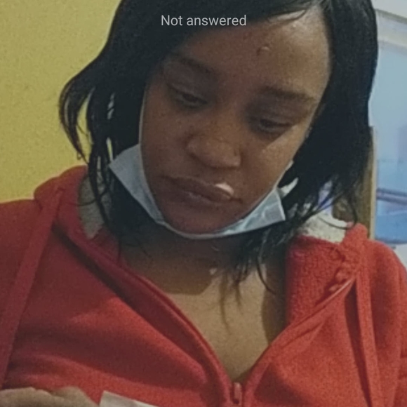 Profile Picture of Tricia Legall (@intrishthings) on Poshmark