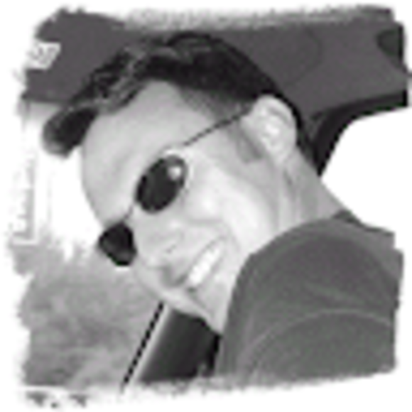 Profile Picture of Chris York (@ecbatana) on Poshmark