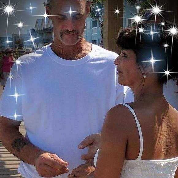 Profile Picture of Robert Clement (@mikeclement108) on Poshmark