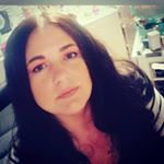 Profile Picture of Pamela Mullins (@pamelaartgeek) on Instagram