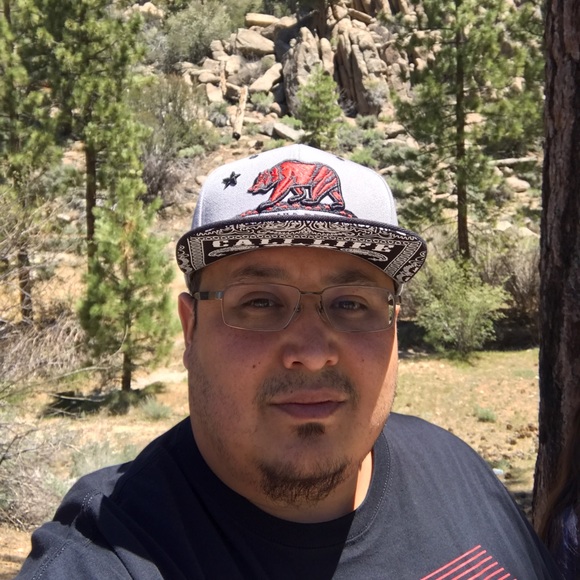 Profile Picture of Mike Juarez (@mjdalegend) on Poshmark