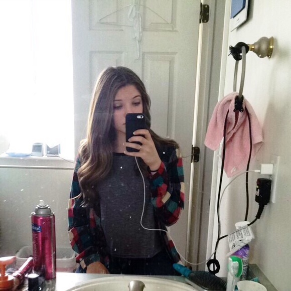 Profile Picture of Kit Krippner (@kitkrippner) on Poshmark