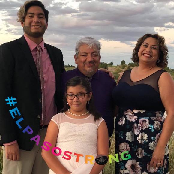 Profile Picture of Robert Cordero (@jcorde03) on Poshmark
