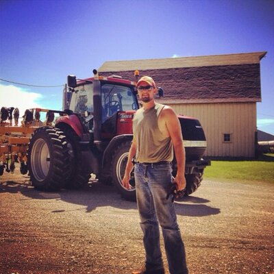 Profile Picture of Brad Black (@BlackFarmsAg) on Twitter