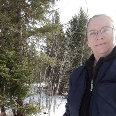 Profile Picture of Deborah Pickering (@kwikpik) on Twitter