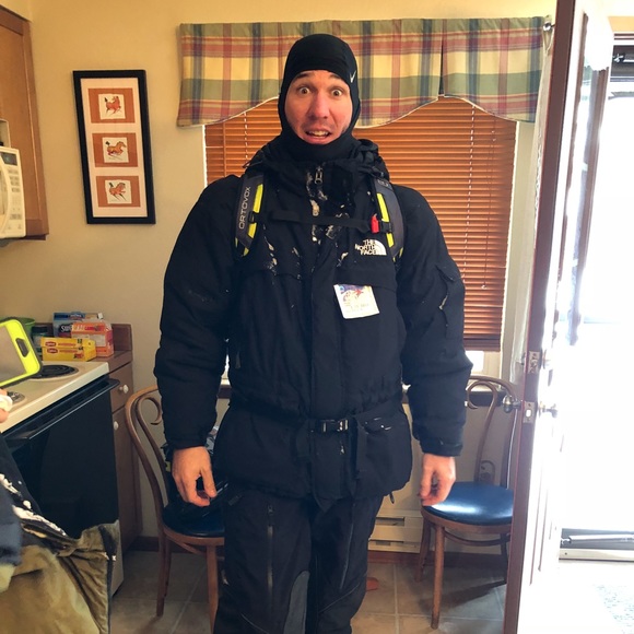 Profile Picture of Don Linane (@linanedon) on Poshmark