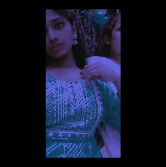 Profile Picture of Anindita Mukherjee (@anindita_thv) on Poshmark