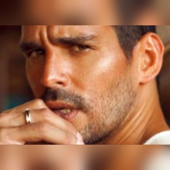 Profile Picture of Daniel Deleon (@ddp2023) on Poshmark