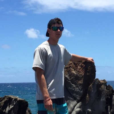 Profile Picture of Kyle Pierson (@mandime_10) on Twitter