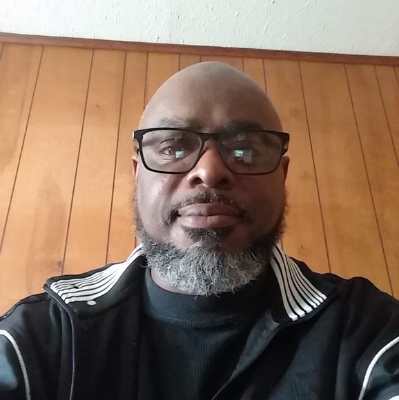 Corey Nash - Poshmark Profile Picture of Corey Nash (@mr_nash2) on Poshmark