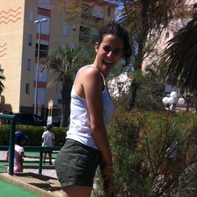 Profile Picture of Laura Bloch (@LauraBloch31) on Twitter