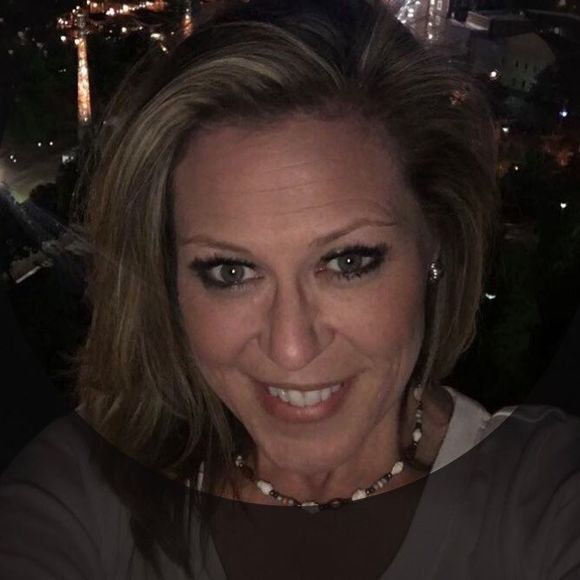 Profile Picture of Michele Tyler-hodge (@mschele1272) on Poshmark