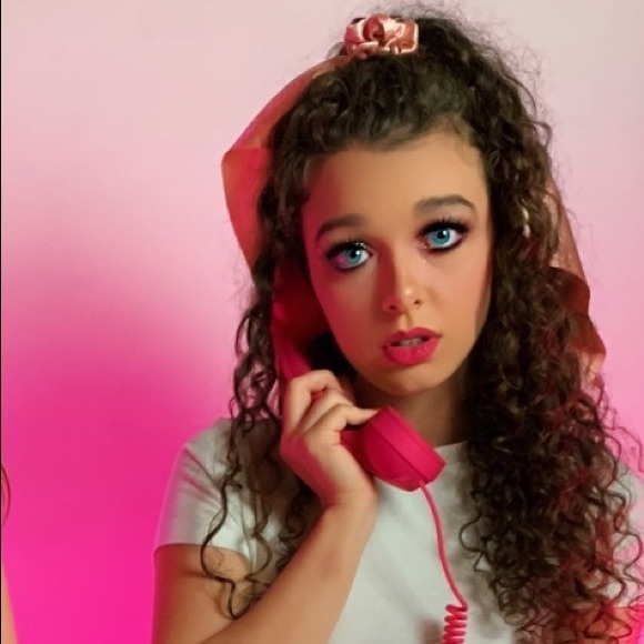 Alexis Durante - Poshmark Profile Picture of Alexis Durante (@alexisamber03) on Poshmark