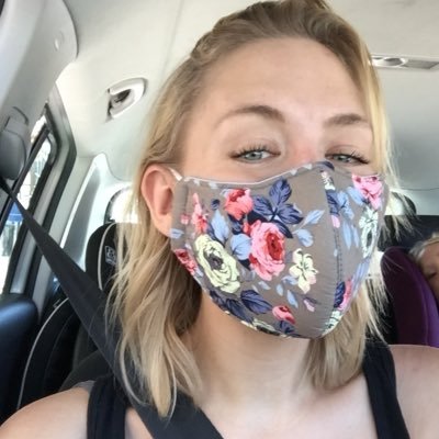 Profile Picture of Kim Thomas (@kimloves) on Twitter