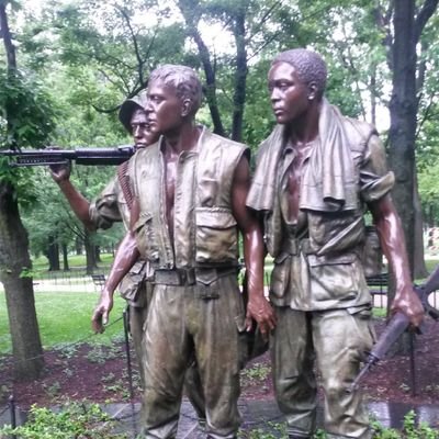 Profile Picture of Larry Pawlowski (@larry_pawlowski) on Twitter