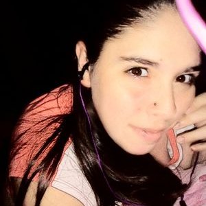 Profile Picture of Debora Basualdo (@deborabasuald10) on Twitter