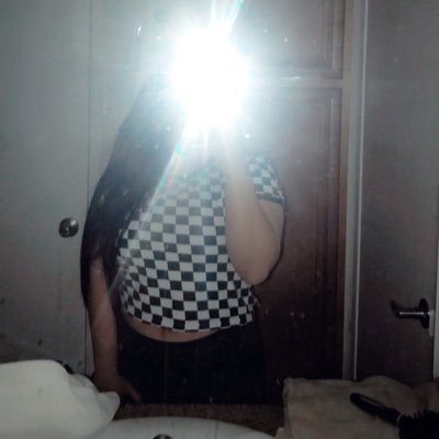 Profile Picture of Jane Ledesma (@emmajaannee) on Twitter