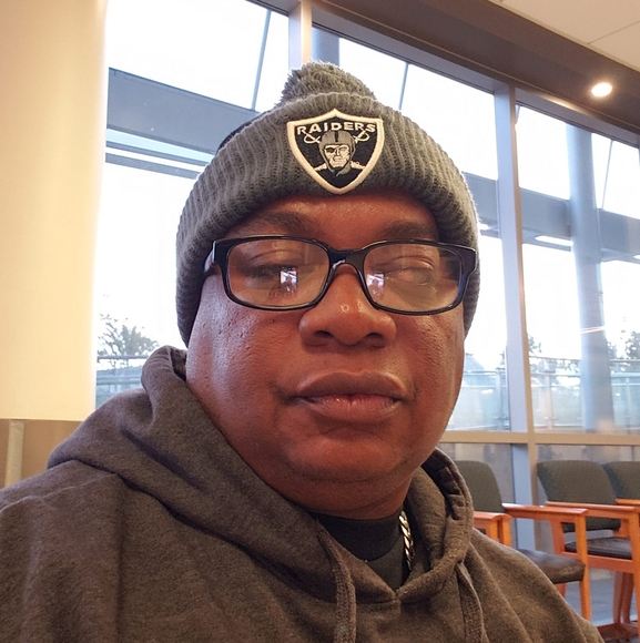 Profile Picture of Markie Mark (@mark_may) on Poshmark