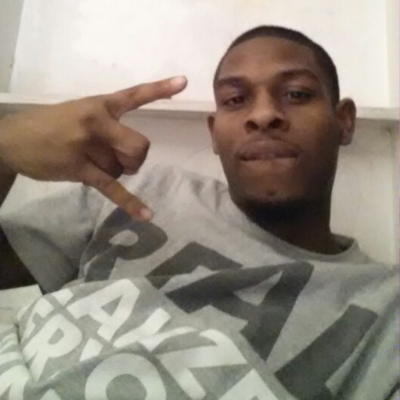 Profile Picture of Jeremy Lacy (@jeremydlacy) on Poshmark