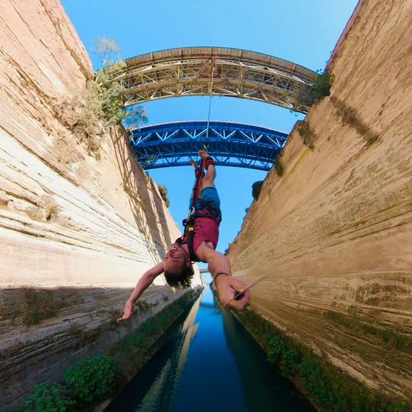 Profile Picture of Billy Poulos (@vaspo2019) on Poshmark