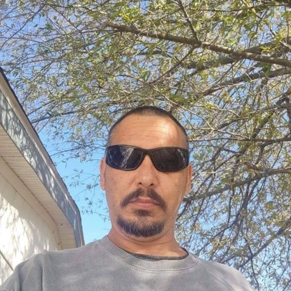 Profile Picture of Josh Workman (@josh121922) on Poshmark