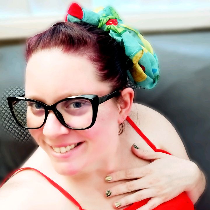 Profile Picture of Anne Harrington (@momma_mosaic) on Tiktok
