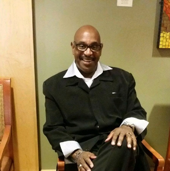Profile Picture of Edward Higgs (@ehiggs328) on Poshmark